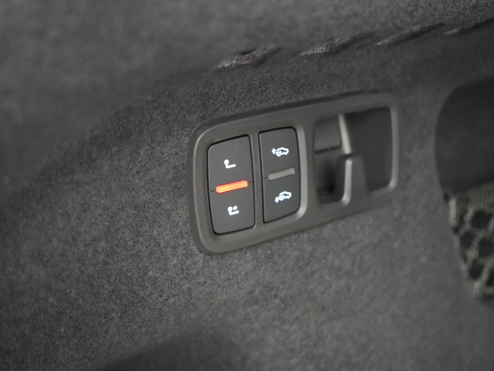 Audi RSQ8 - Bild 16