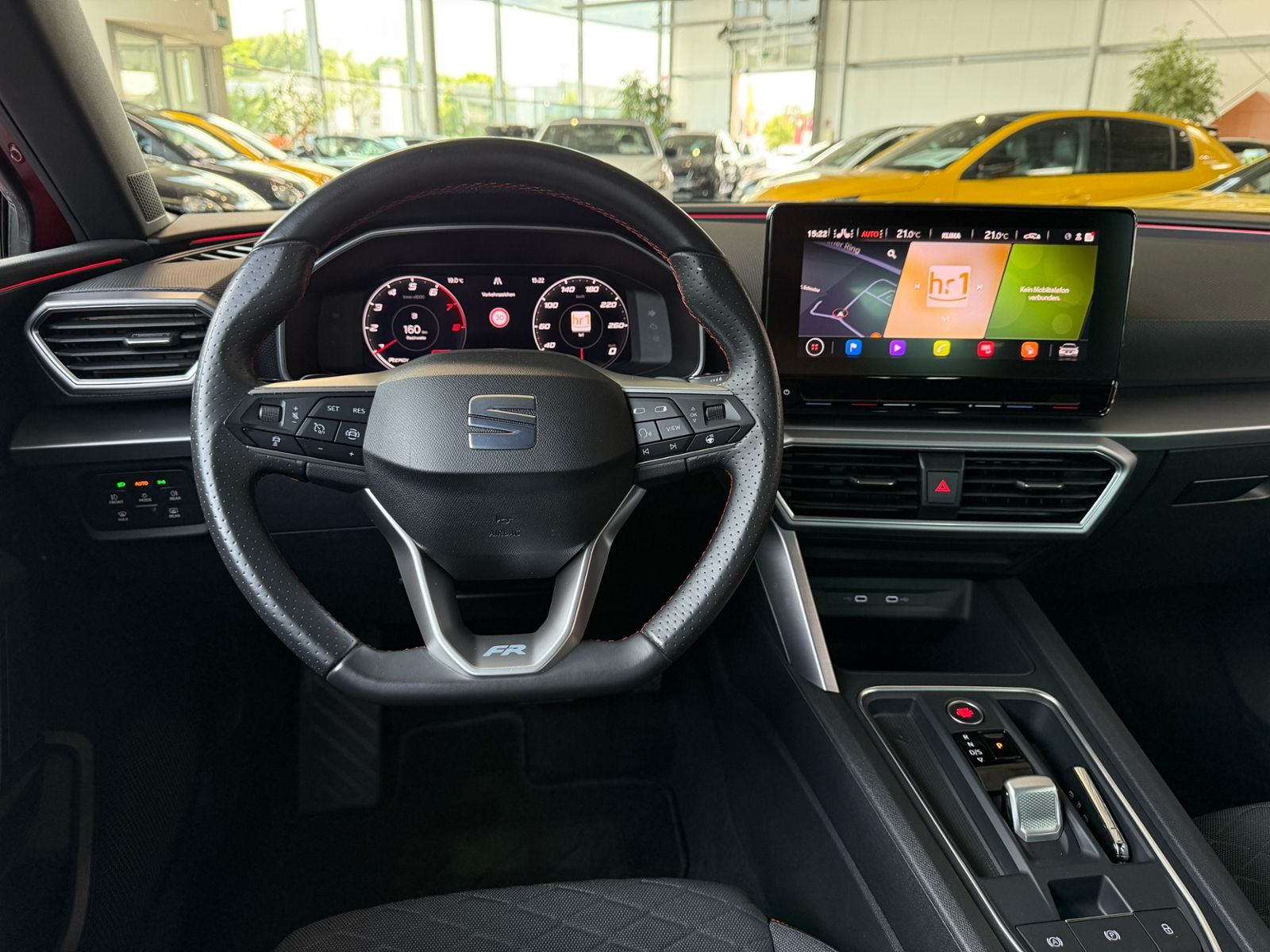 Fahrzeugabbildung SEAT Leon FR RFK LED NAVI CARPLAY