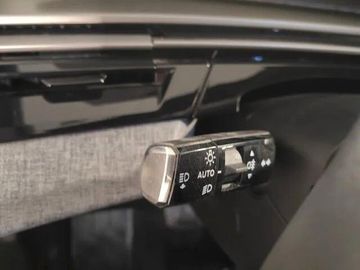 Peugeot 5008 - 12