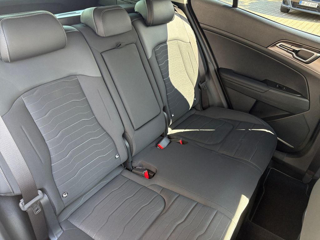 Fahrzeugabbildung Kia Sportage 1.6 T-GDI Hybrid Vision KOMFORT PAKET