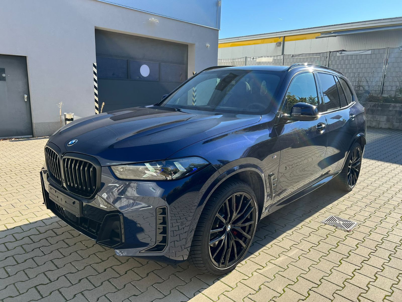 BMW X5 xDrive30d M Sport PRO/Panorama/ICONIC/Alu22 imagem 3