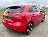 Mercedes-Benz A 200  Auto. Navi Kamera Bi-Xenon ALU 18" - Mercedes-Benz A-Class aus 2012