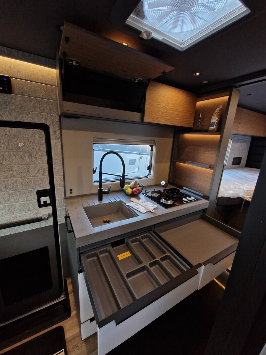 Fahrzeugabbildung Niesmann + Bischoff Arto 78 Verfügbar ab November 2025