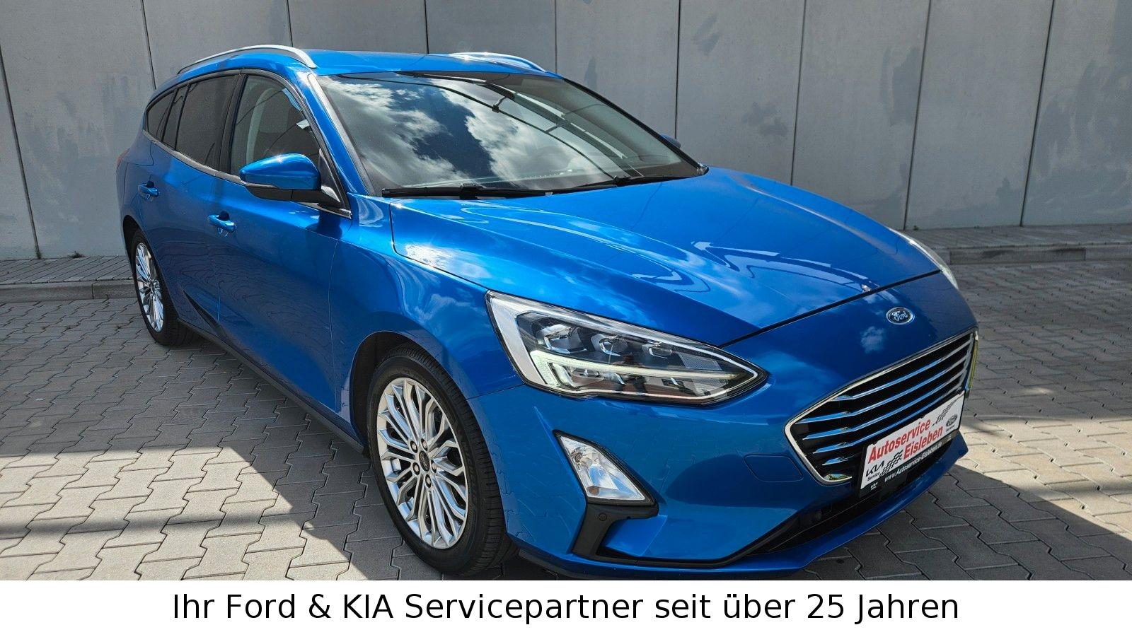 Ford Focus Turnier Titanium  LED*Navi*WiPa*AHK*2xPDC