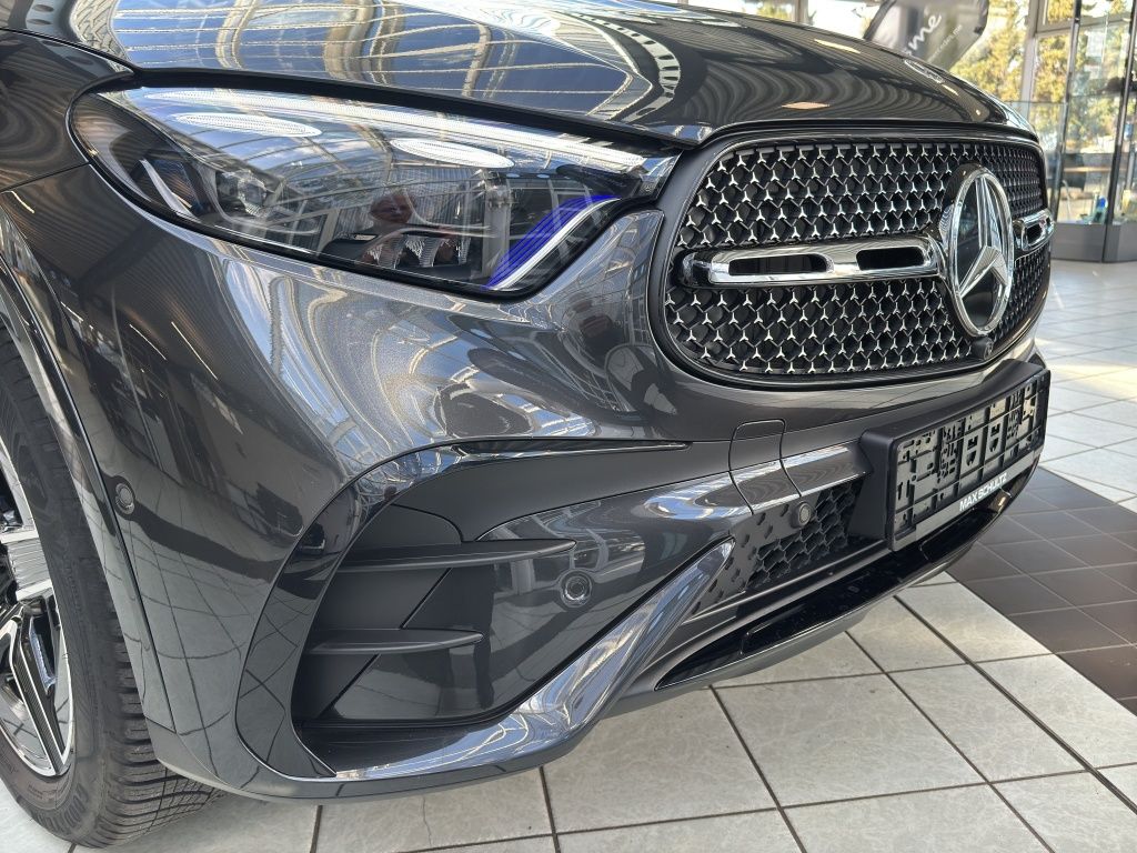 Fahrzeugabbildung Mercedes-Benz GLC 200 4MATIC AMG*NIGHT*Navi*KeyLess*PDC*RFK