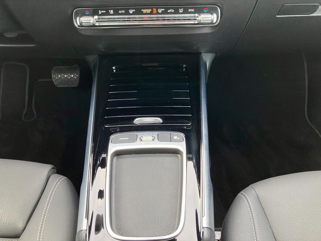 Fahrzeugabbildung Mercedes-Benz GLB 200 d 7-Sitzer*Kamera*el. Heckklappe*LED