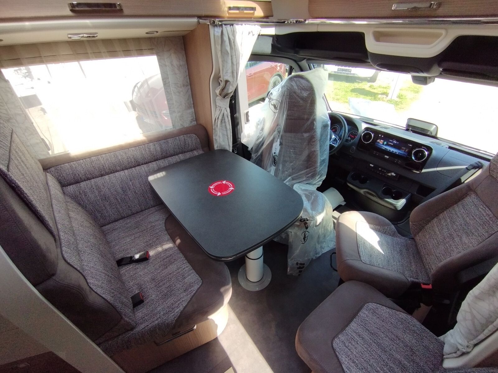Fahrzeugabbildung Malibu T 450 RB LE comfort Dachklimaanlage geschenkt