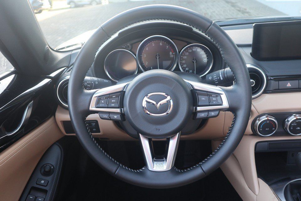 Fahrzeugabbildung Mazda MX-5 Kazari G-184 LEDER NAVI RFK MATRIX BOSE SHZ