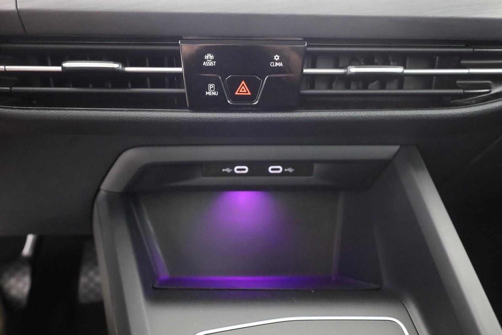 Volkswagen Golf VIII 2.0 TSI DSG Style LED Navi ACC Kamera, миниатюра 12