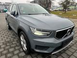 Volvo XC 40 Momentum 2WD DIGITAL*NAVI*LEDER*MTL*PDC* - Volvo XC40 in Stuttgart