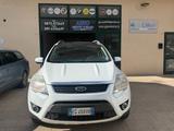 Ford Kuga 2.0 TDCi 163 CV 4WD Powersh.Titanium D - Ford Kuga: 163