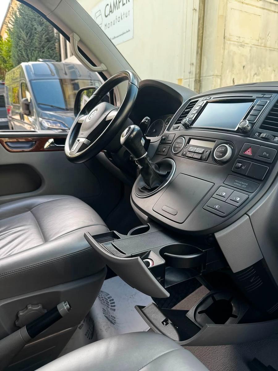 VOLKSWAGEN T5 MULTIVAN 2.5 TDI 174ch HIGHLINE BVM Toit ouvrant Sièges chauffants cuir