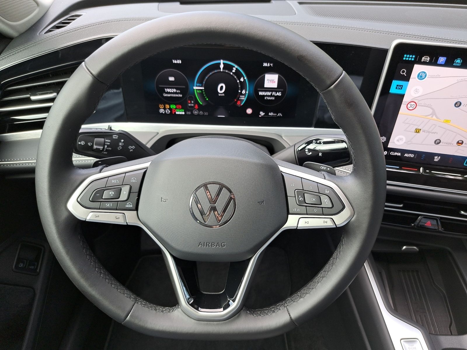 Volkswagen Passat Variant - Bild 20