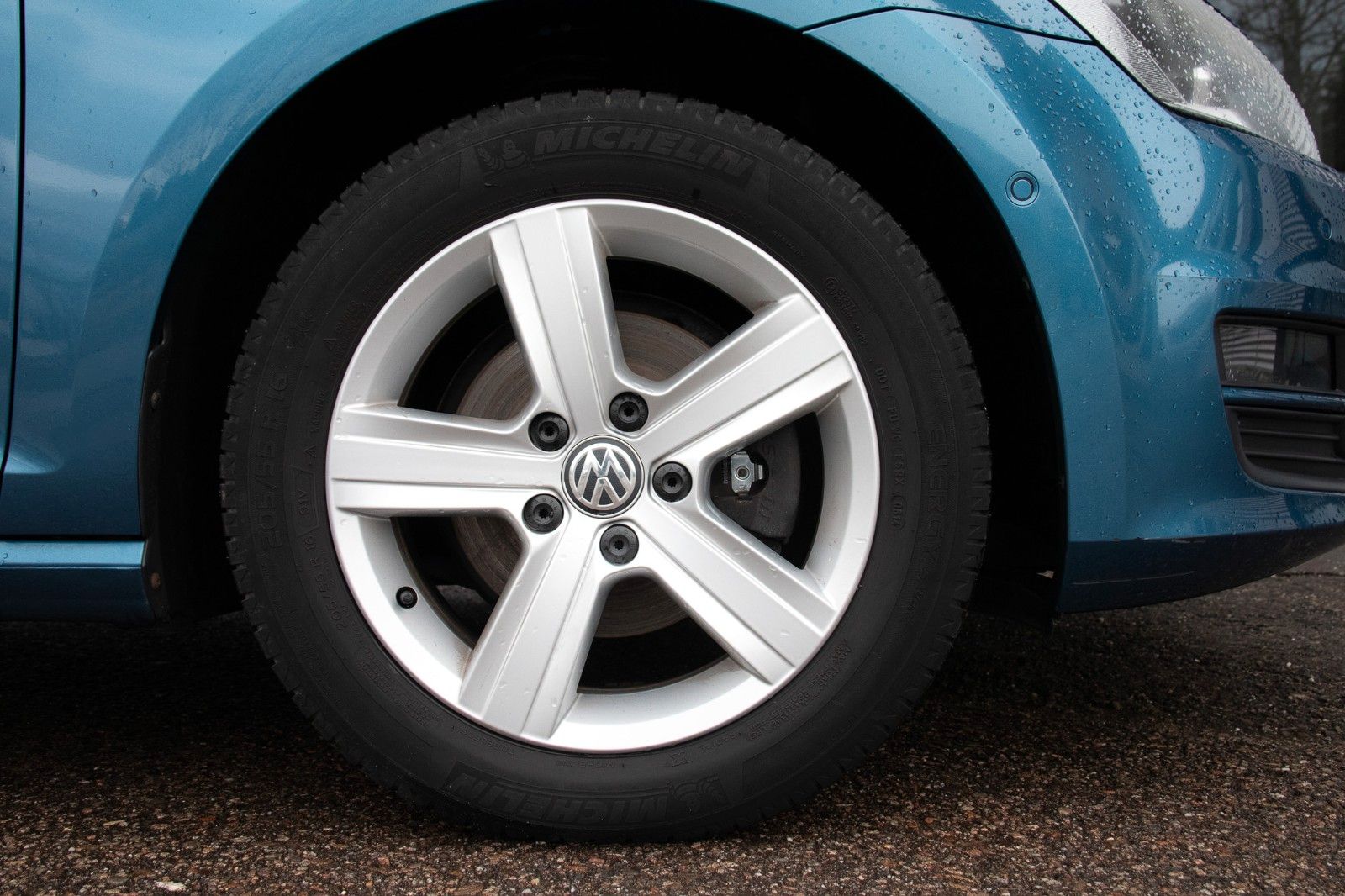Fahrzeugabbildung Volkswagen Golf VII Lim. 1.2 TSI BMT Comfortline Navi Sitzh