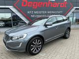 Volvo XC 60 Summum 2WD Bi Xenon Leder AHK Kamera - graue Volvo XC60