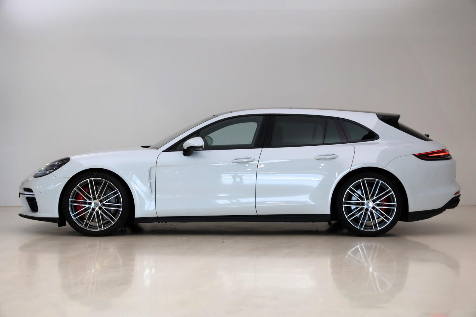 Porsche Panamera Sport Turismo Turbo