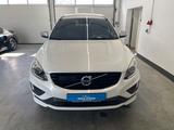 Volvo XC60 D4 R-Design*Momentum**Kamera*ACC*Navi* SHZ+ - Volvo XC60: 4d