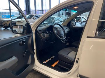 Hyundai i10 Edition+ *TÜV-042027*RADIO*CD*AUX*ISOFIX*