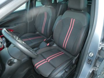 Bild 7 Opel Crossland (X) Crossland GS Line mit AHK