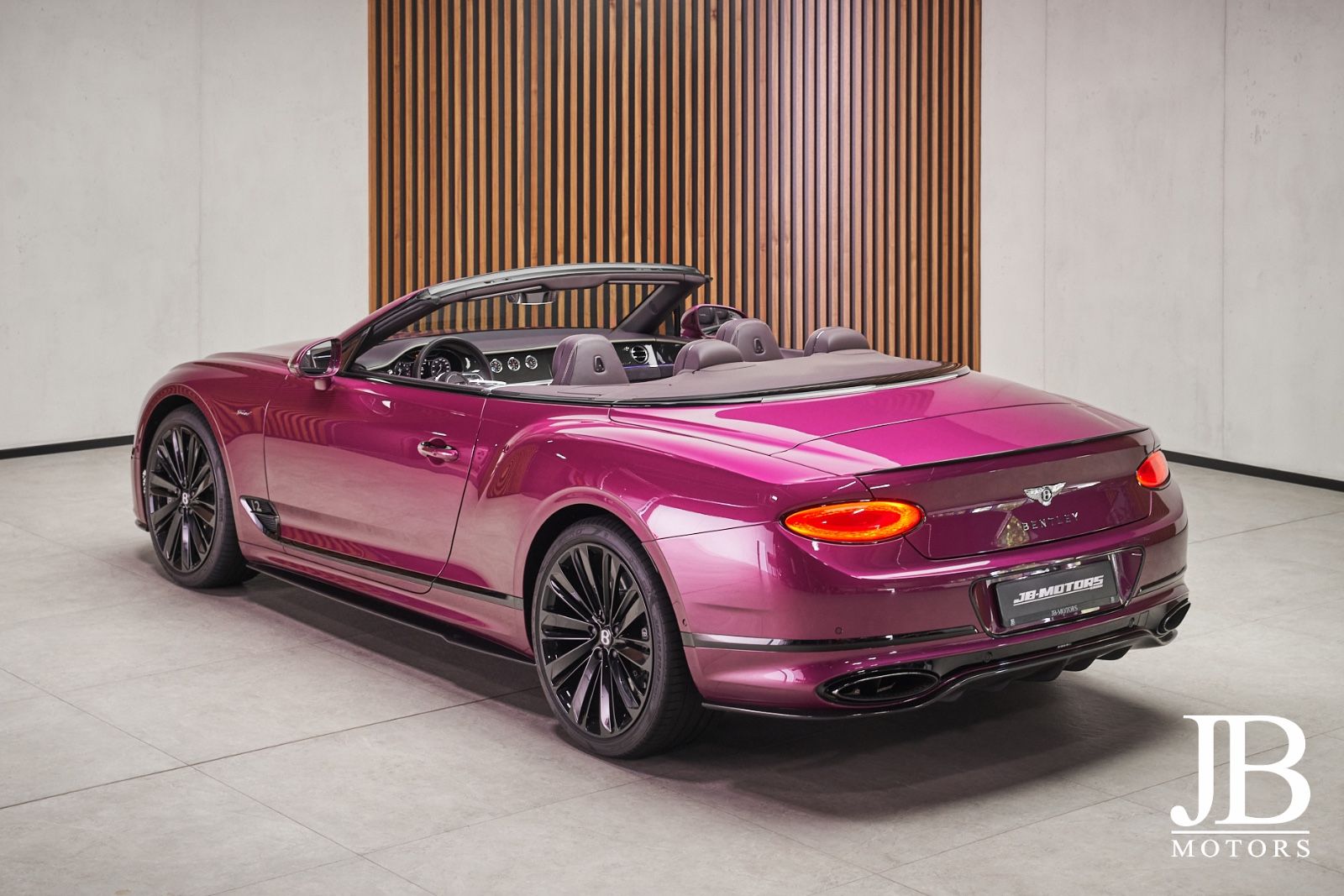 Fahrzeugabbildung Bentley Continental GT Speed Naim Ceramic Rotating Disp.