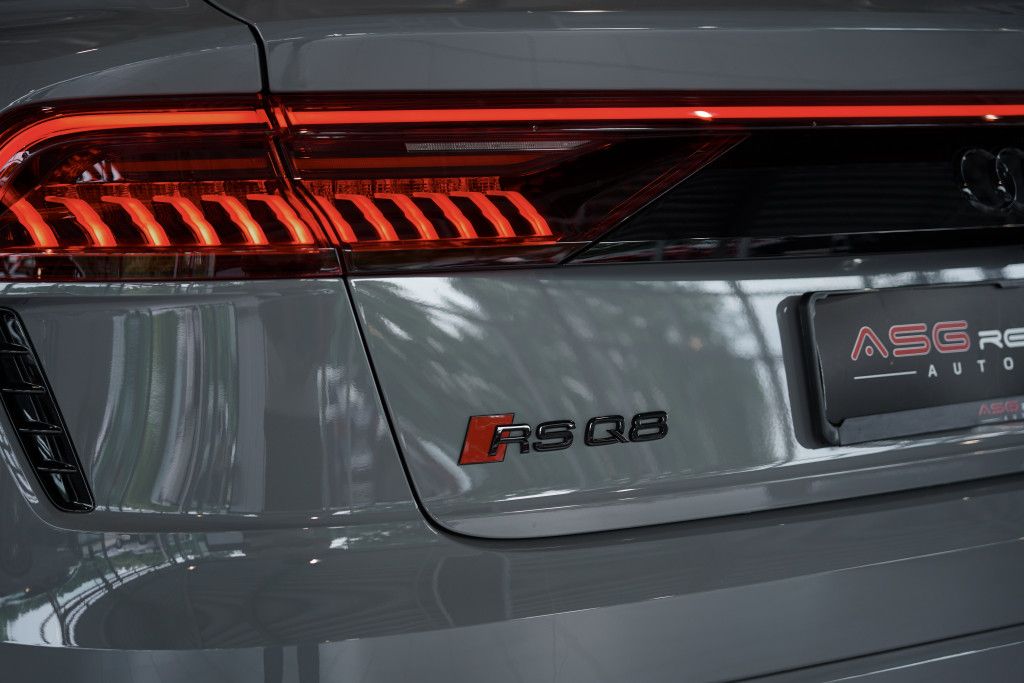 Audi Rsq8