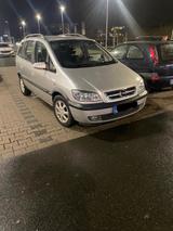 Opel Zafira - Opel Zafira Gebrauchtwagen in Bielefeld