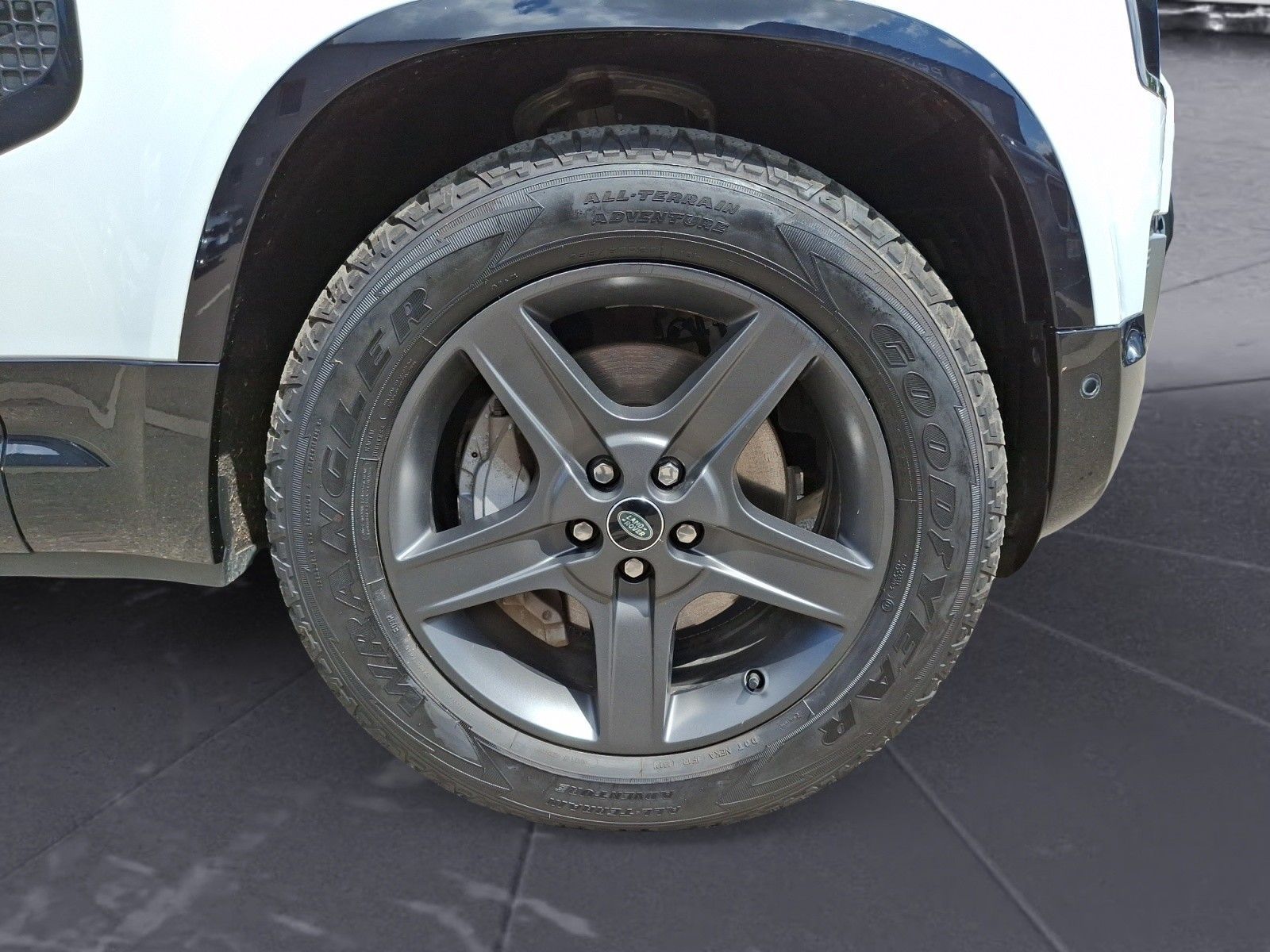 Land Rover Defender 3.0 D300 MHEV X-Dynamic SE 110 *Navi*Ka foto 11
