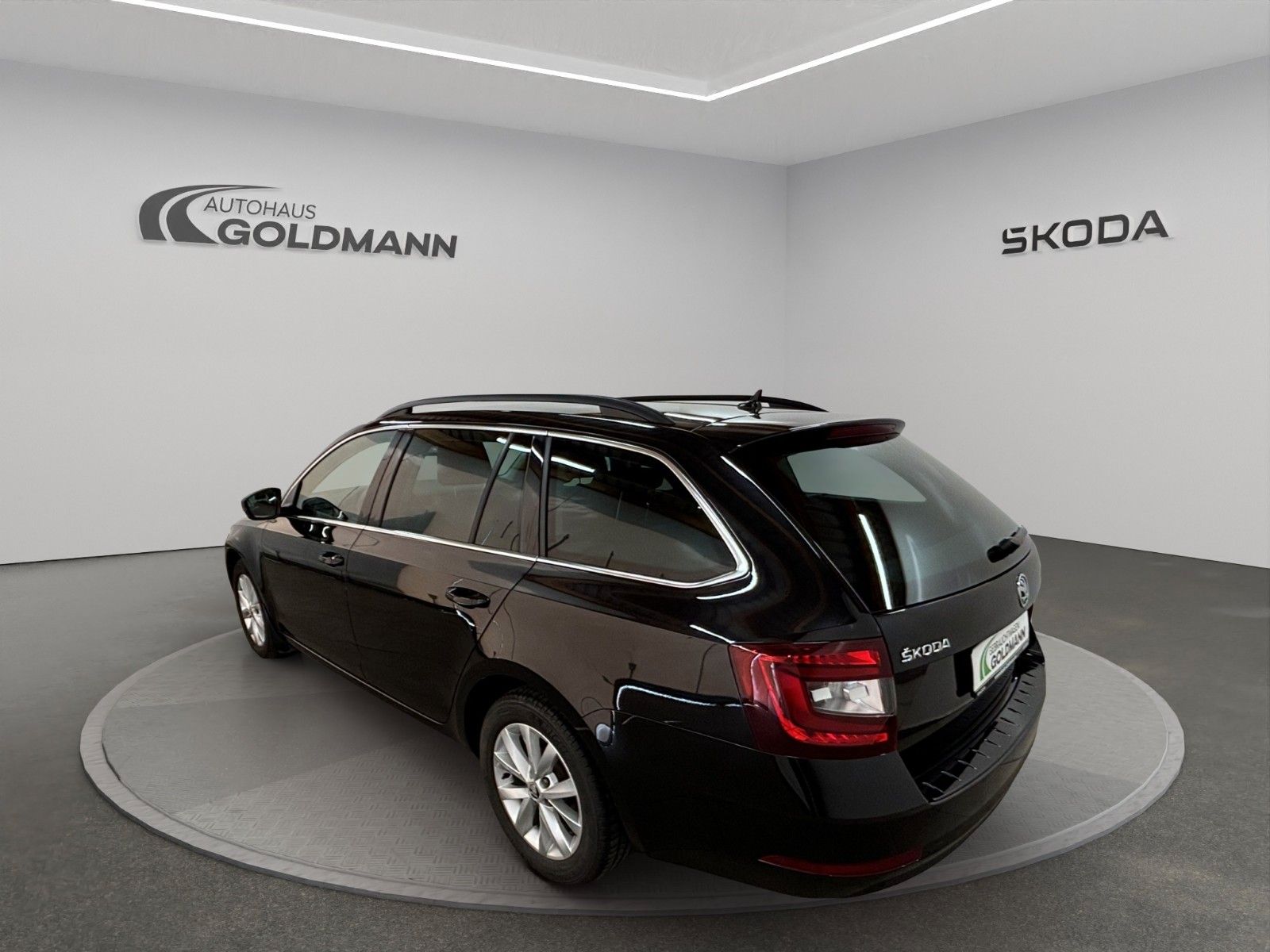 Fahrzeugabbildung SKODA Octavia Combi Style 1.4 TSI