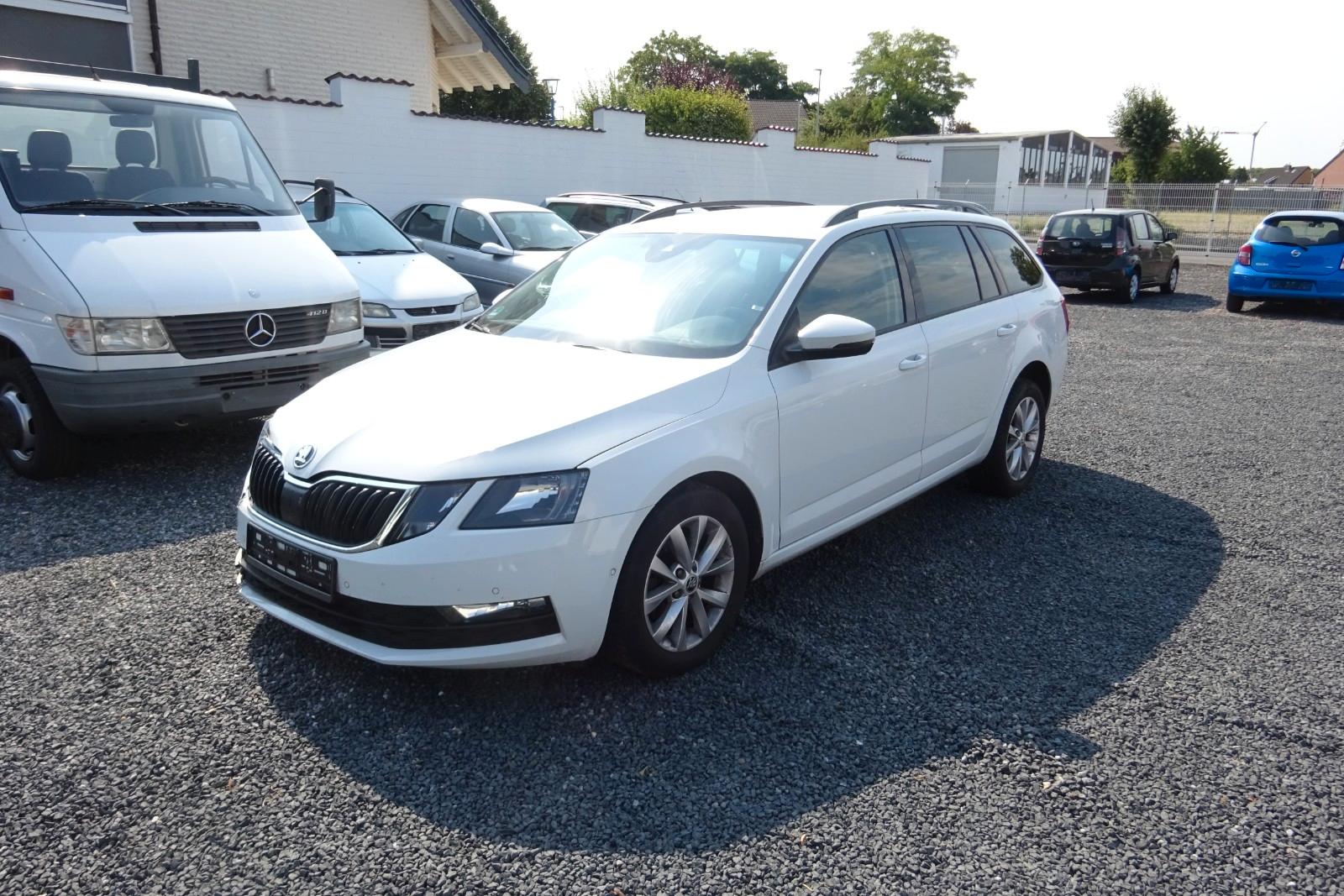 Skoda Octavia Combi Ambition +DSG 7 +NAVI+SHZ+++