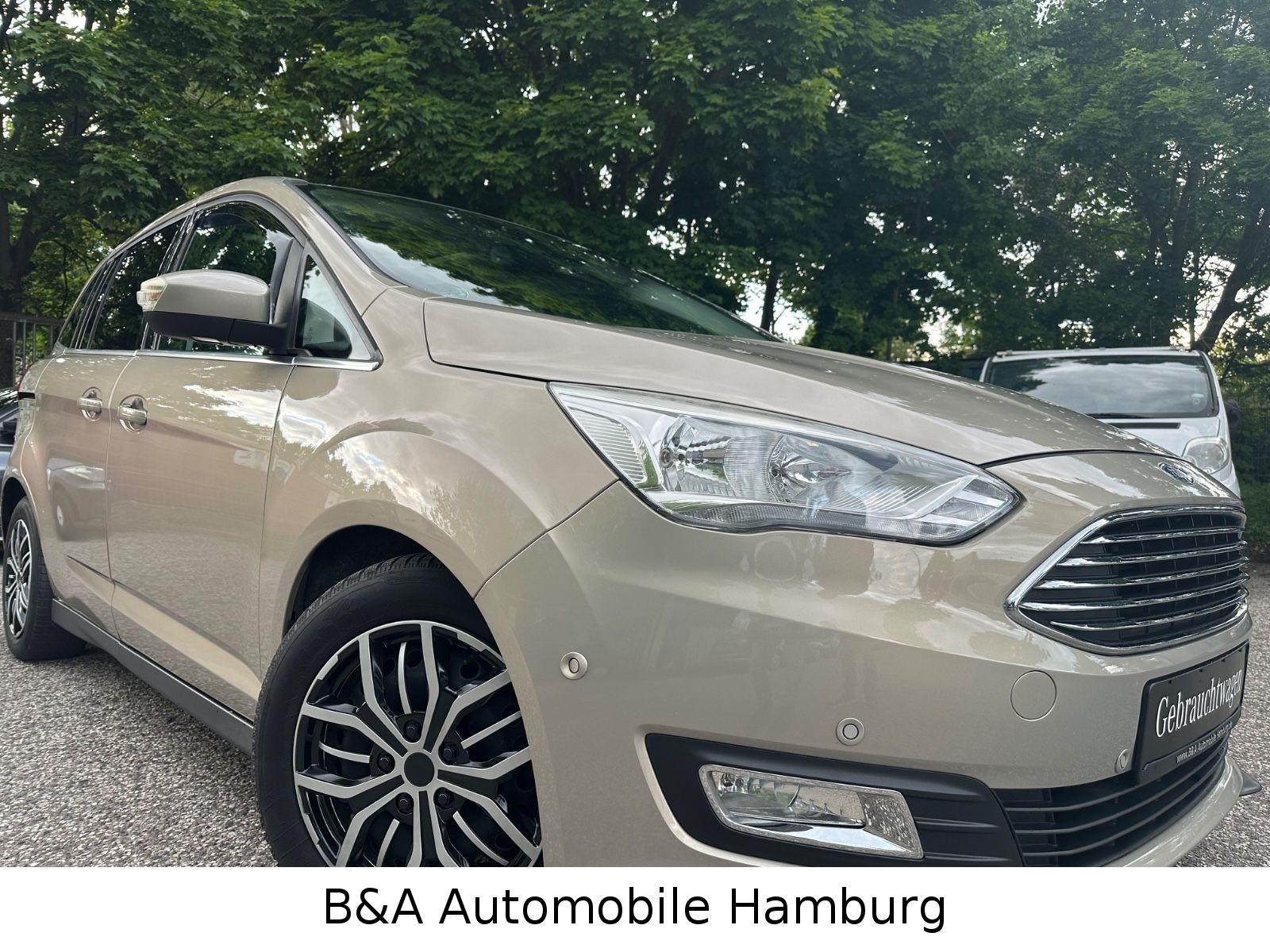 Ford Grand C-MAX Titanium 2 Hand+Tüv/Au Neu+Pano