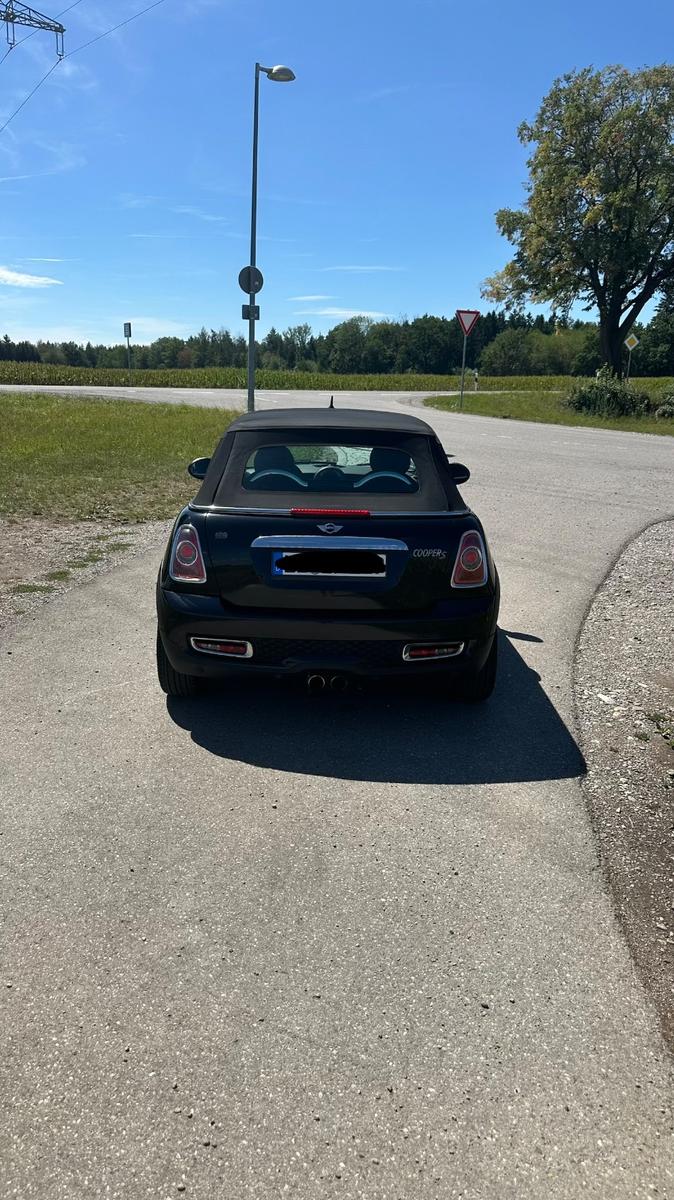 MINI Cooper S Cabrio Leder Navi 8-fach Service
