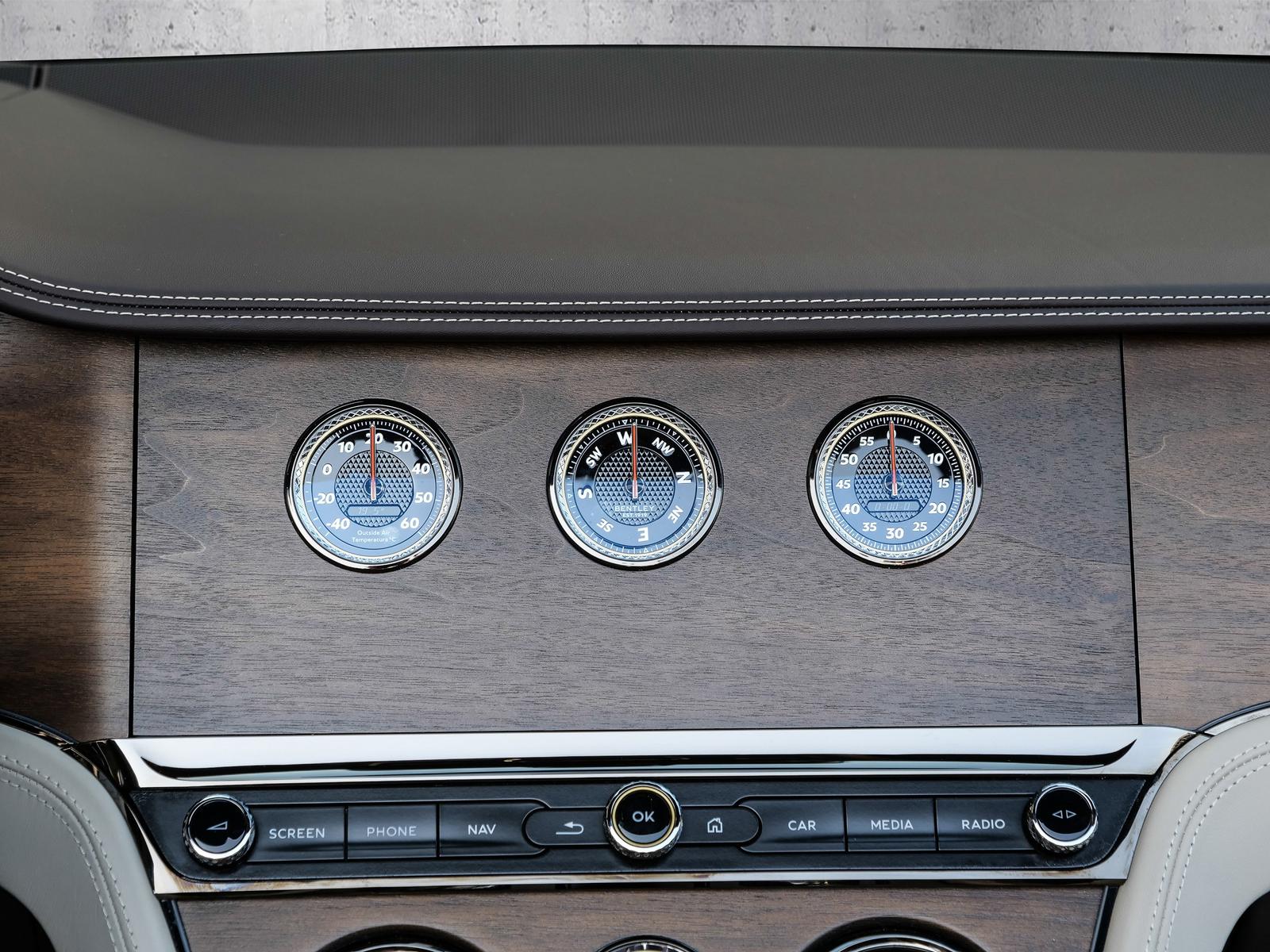 Bentley Continental GTC S Touring Spec, Rotating Display