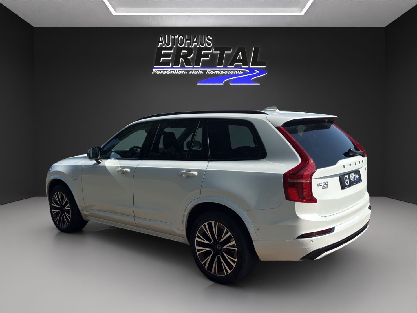 Volvo XC90 T8 AWD Ultra Dark Recharge Plug-In Hybrid 7 foto 4