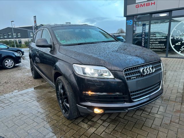 Audi Q7 4.2 FSI quattro