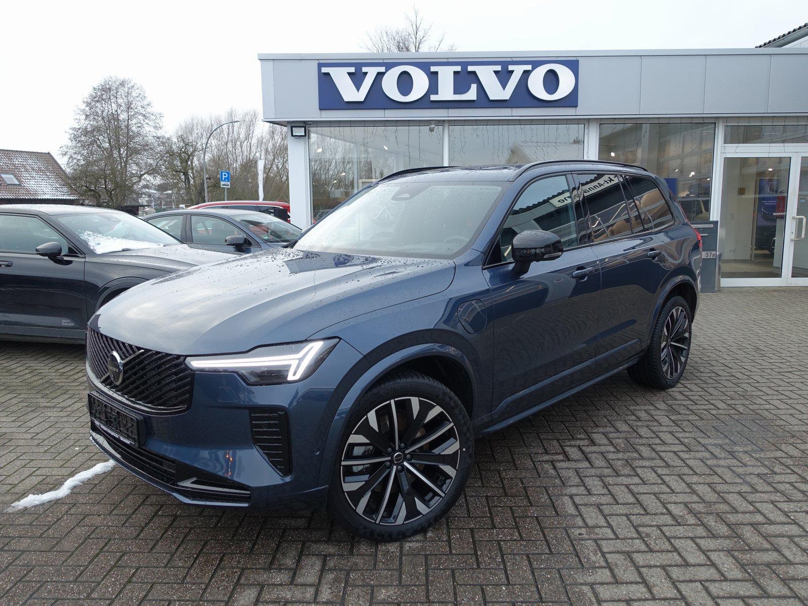 Volvo XC90 Ultra Dark T8 AWD  PANO/HUD/FOUR-C/B&W