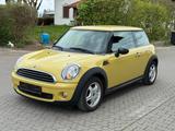 MINI ONE Mini R56 6  gang neu tüv klima - MINI MINI mit Benzin-Antrieb: Gelb