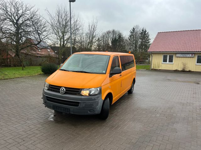 Volkswagen T5 Transporter Bus Caravelle Trendline lang