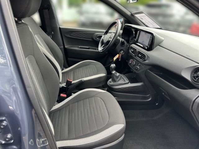 Fahrzeugabbildung Hyundai i10 Connect & Go Navi Apple CarPlay Android Auto