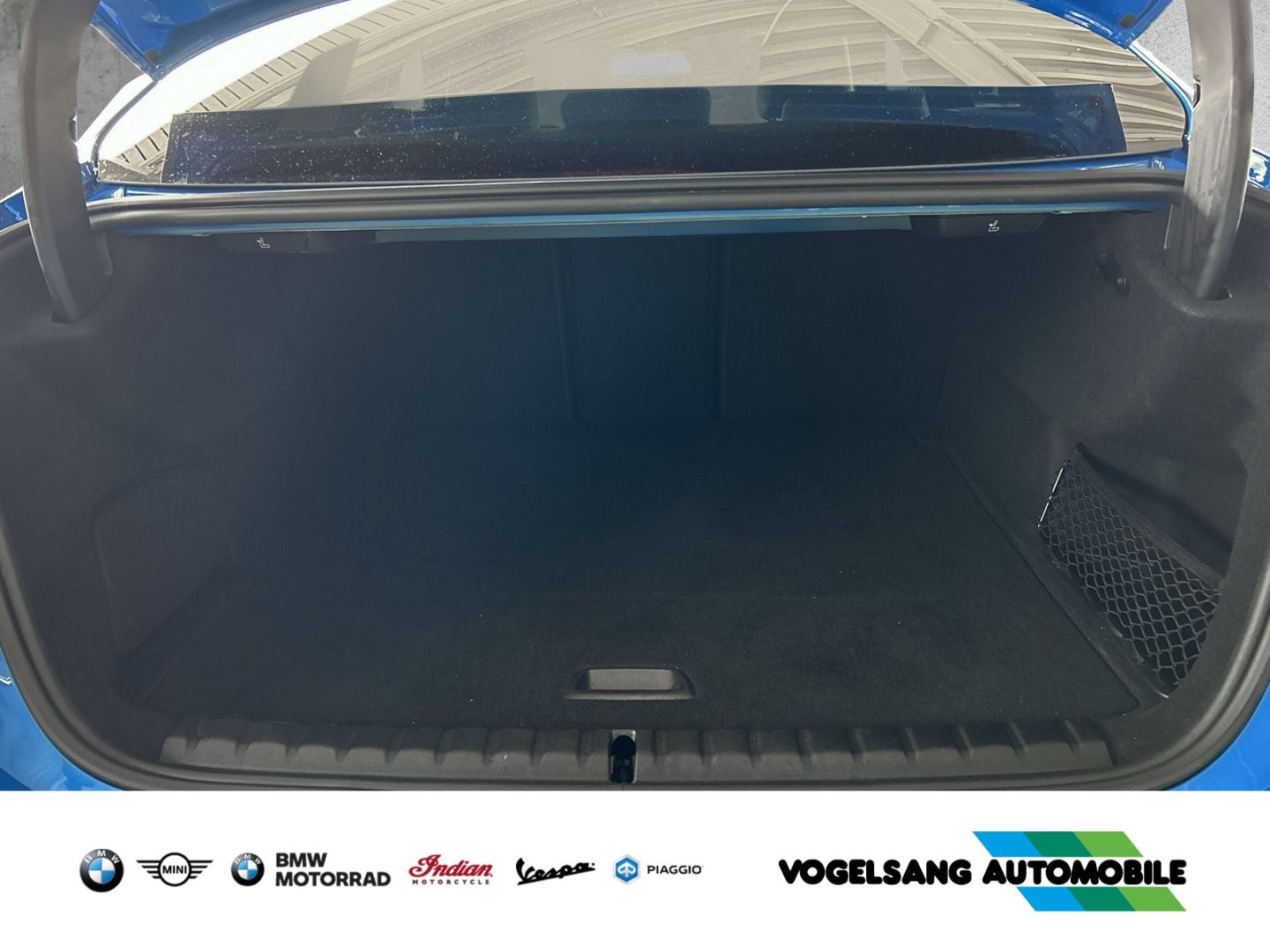 Fahrzeugabbildung BMW 218 Gran Coupe i M Sport Park-Assistent Harman K