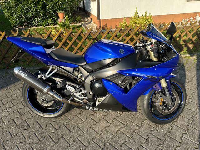 Yamaha YZF - R1 RN09