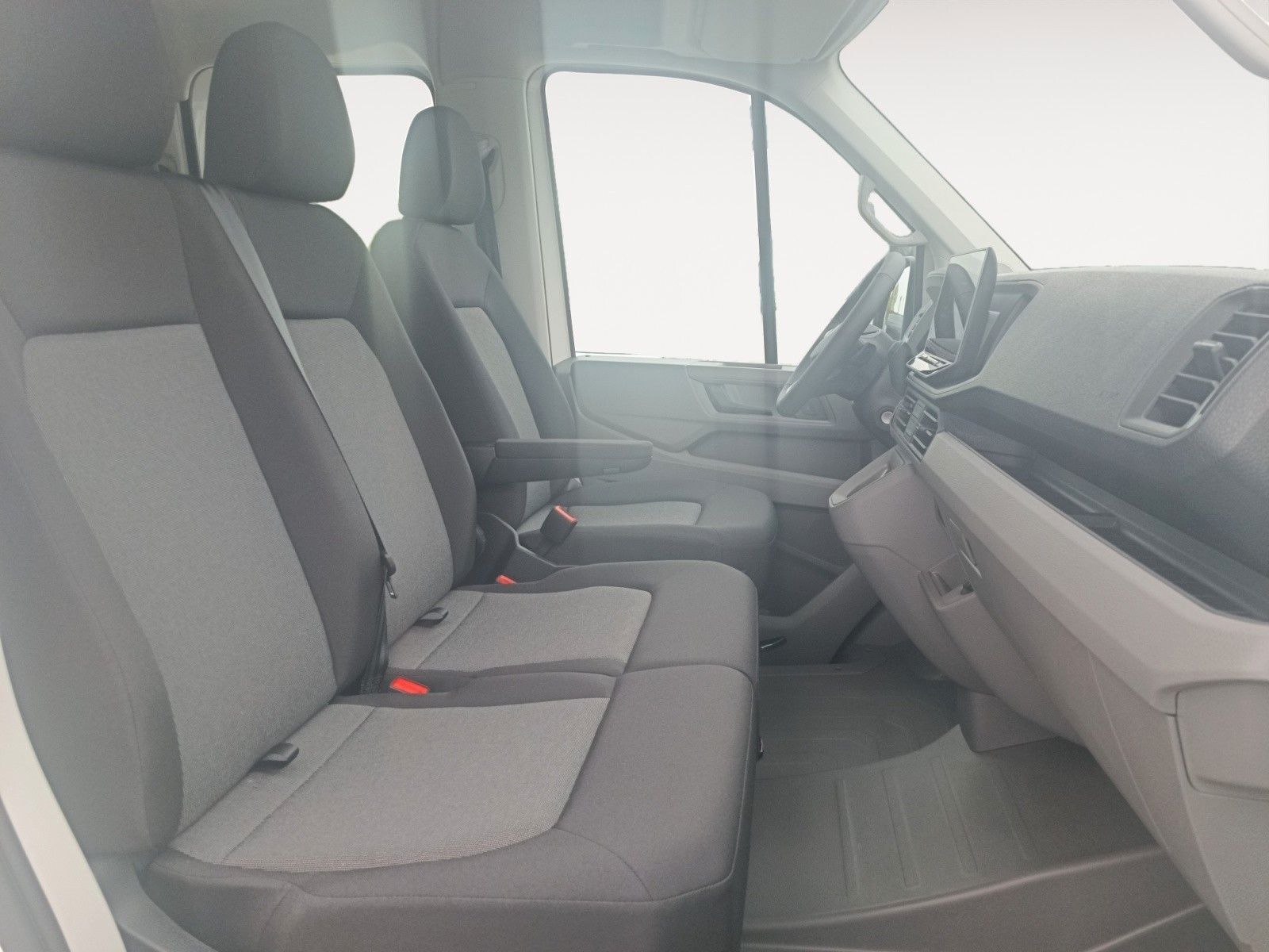 Fahrzeugabbildung Volkswagen Crafter 35 TDI 4MOTION Aut *7Sitze*DIFF*AHZV*RFK