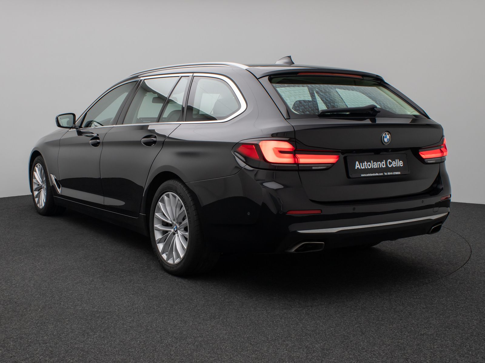 Fahrzeugabbildung BMW 540d xD Luxury Line Laser 360°HUD DAB HiFi AHK
