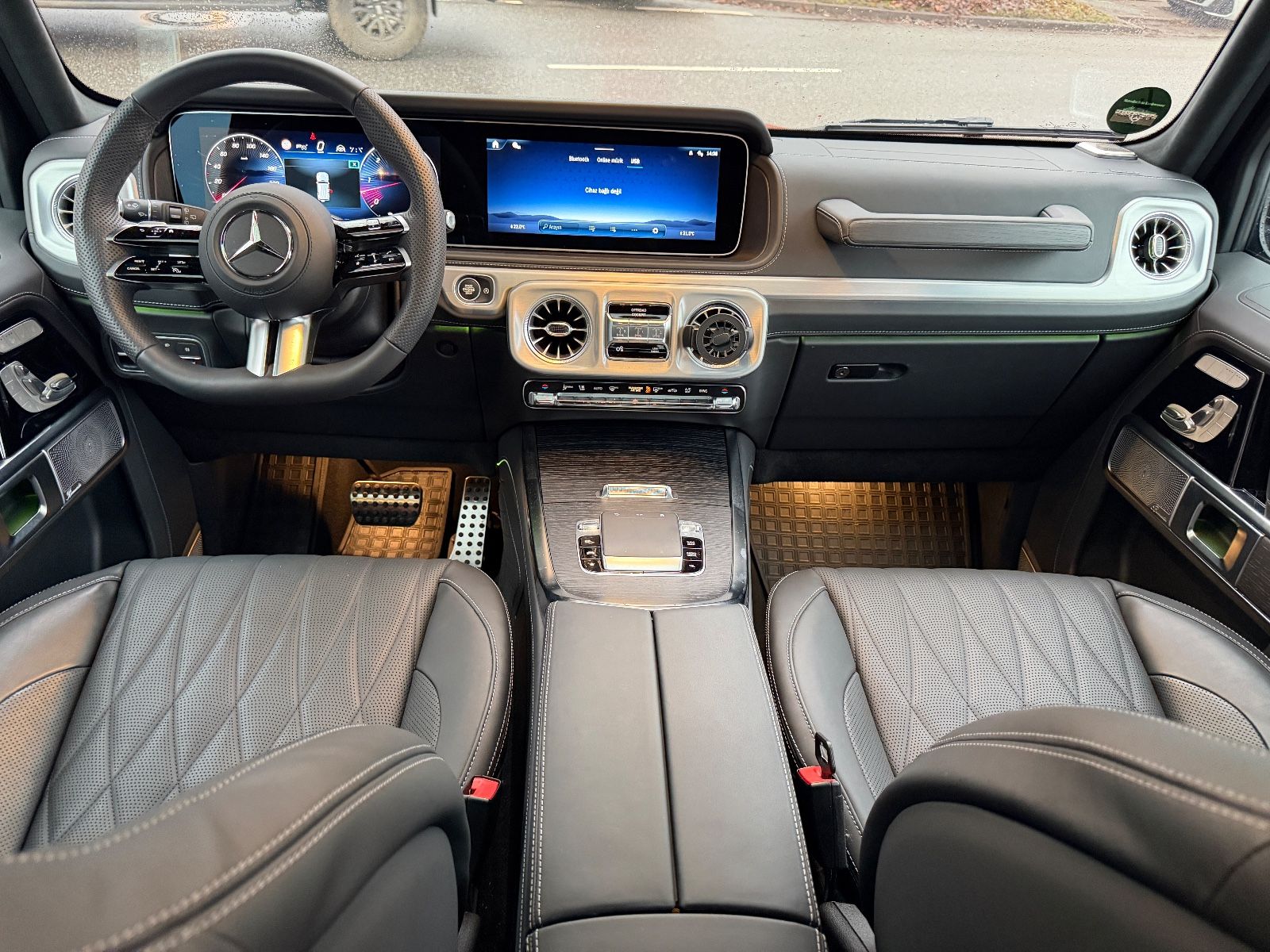 Fahrzeugabbildung Mercedes-Benz G 450d AMG Line*BURMESTER*SDACH*MEMO*