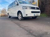 Volkswagen Vw T5 Caravelle 9 Sitz Lang - Volkswagen T5 Caravelle in Leipzig