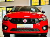 Fiat Tipo 1.4 T-Jet Sport Bi-Xenon Sitzh. CarPlay PDC - Fiat Tipo SPORT mit Benzin-Antrieb