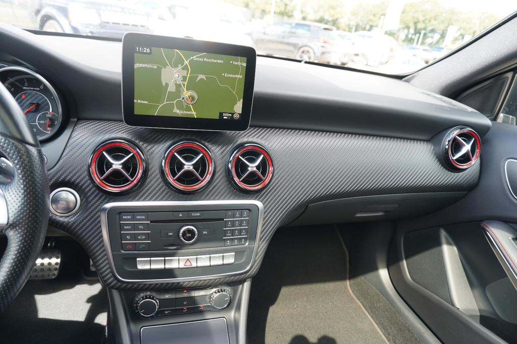 Mercedes-Benz A 45 AMG