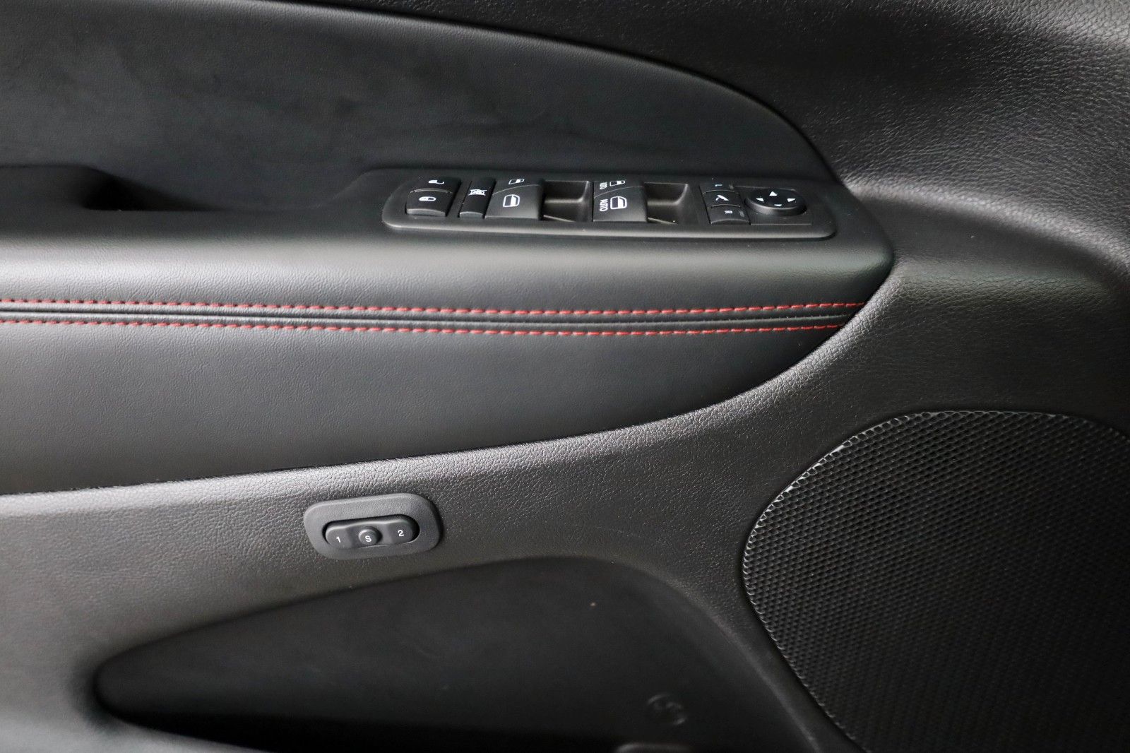 Fahrzeugabbildung Jeep Grand Cherokee Trailhawk,Navi,Sitzlüftung,Kamera