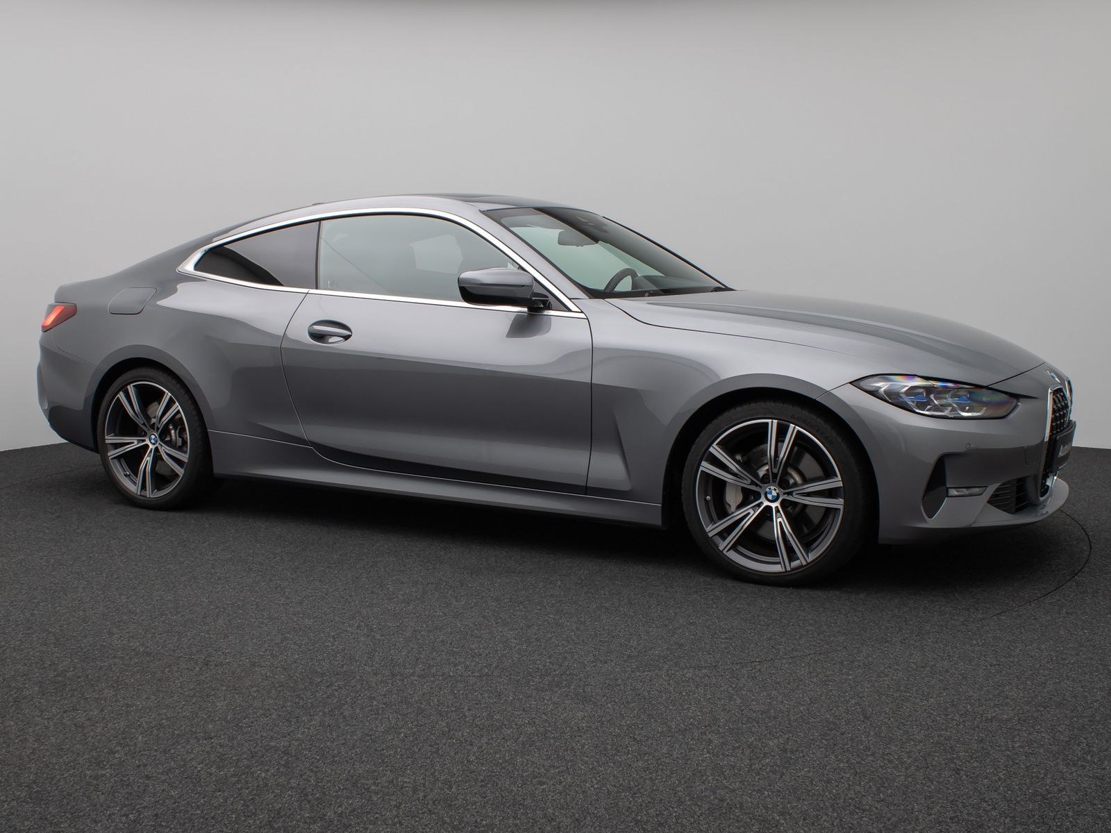 Fahrzeugabbildung BMW 430d xD Coupé Glasdach Laser DAB HiFi Komfort 19