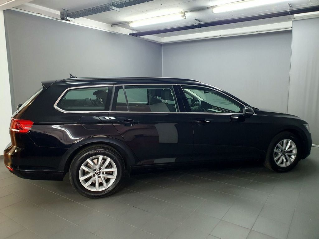 Volkswagen Passat Variant — fotografia 3