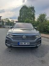 Volkswagen Touareg 3.0 V6 TDI 210kW 4MOT Tiptr. Eleganc... - Volkswagen Touareg: 2.0
